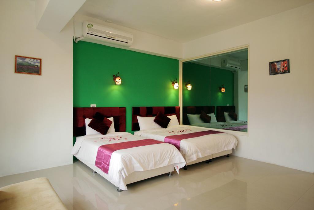 Rainbowtown Hotel Hualien stad Rum bild